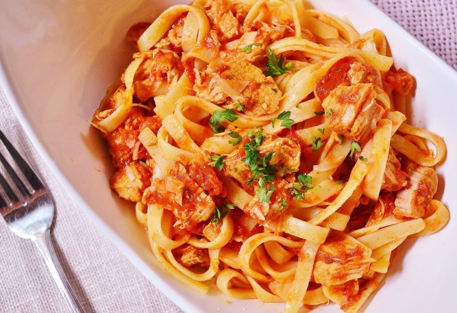 sauce aux côtelettes de porc