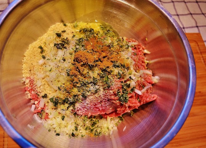 boulettes grecques mélange  (1024x734)