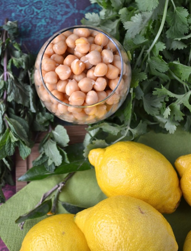 Poulet rôti farci au couscous