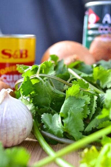 Potage de chou-fleur au lait de coco et son huile parfumée