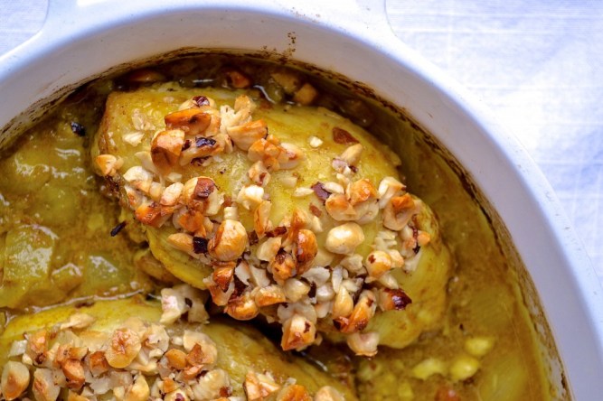 CHICKEN WITH HAZELNUTS, HONEY AND ROSE WATER