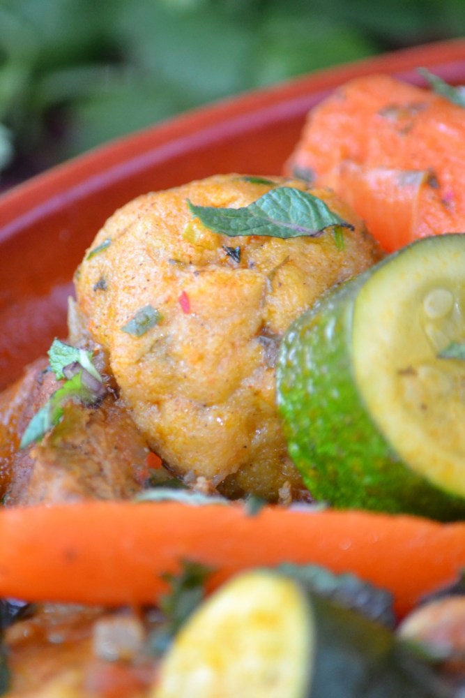 Boulettes de semoules berbères parfumées à la menthe (lasbannes)