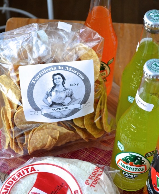 Chips de tortillas et boissons mexicaines - tortilla chips and mexican soft drinks