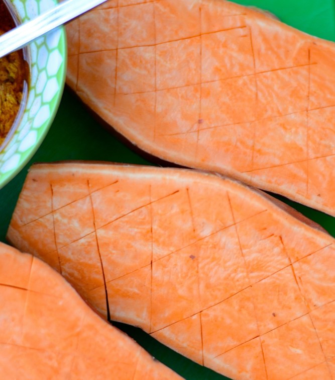 Moitiés de patate douce épicées