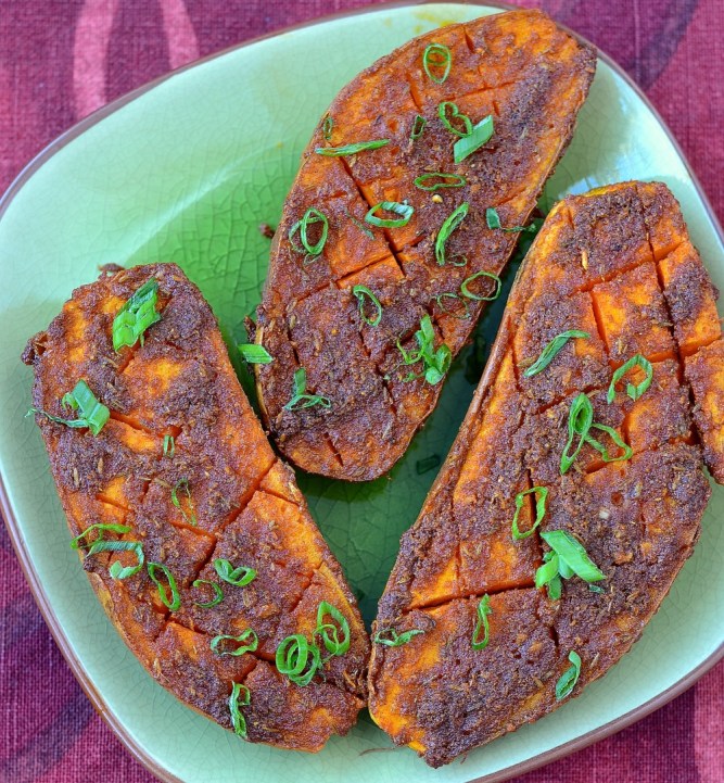 Moitiés de patate douce épicées